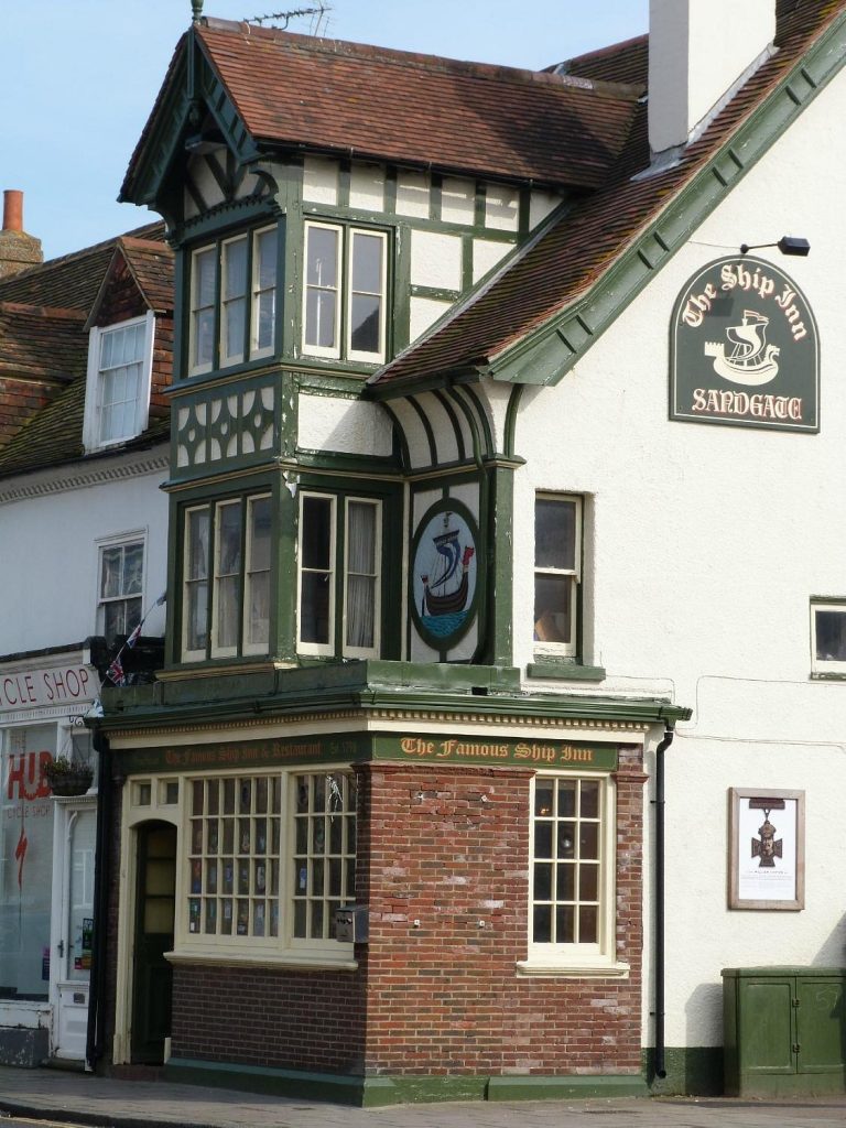 The Best Dog Friendly Pubs in Folkestone, Hythe and Sandgate | Keepers ...